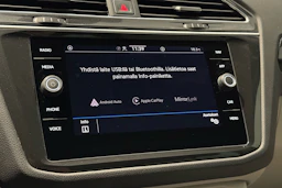 harmaa Volkswagen Tiguan 2023 kuva 24.