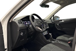 valkoinen Volkswagen Tiguan 2023 kuva 3.
