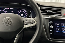 valkoinen Volkswagen Tiguan 2023 kuva 19.