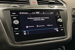 valkoinen Volkswagen Tiguan 2023 kuva 24.