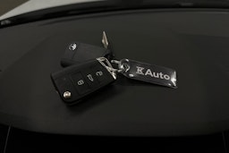 valkoinen Volkswagen Tiguan 2023 kuva 28.