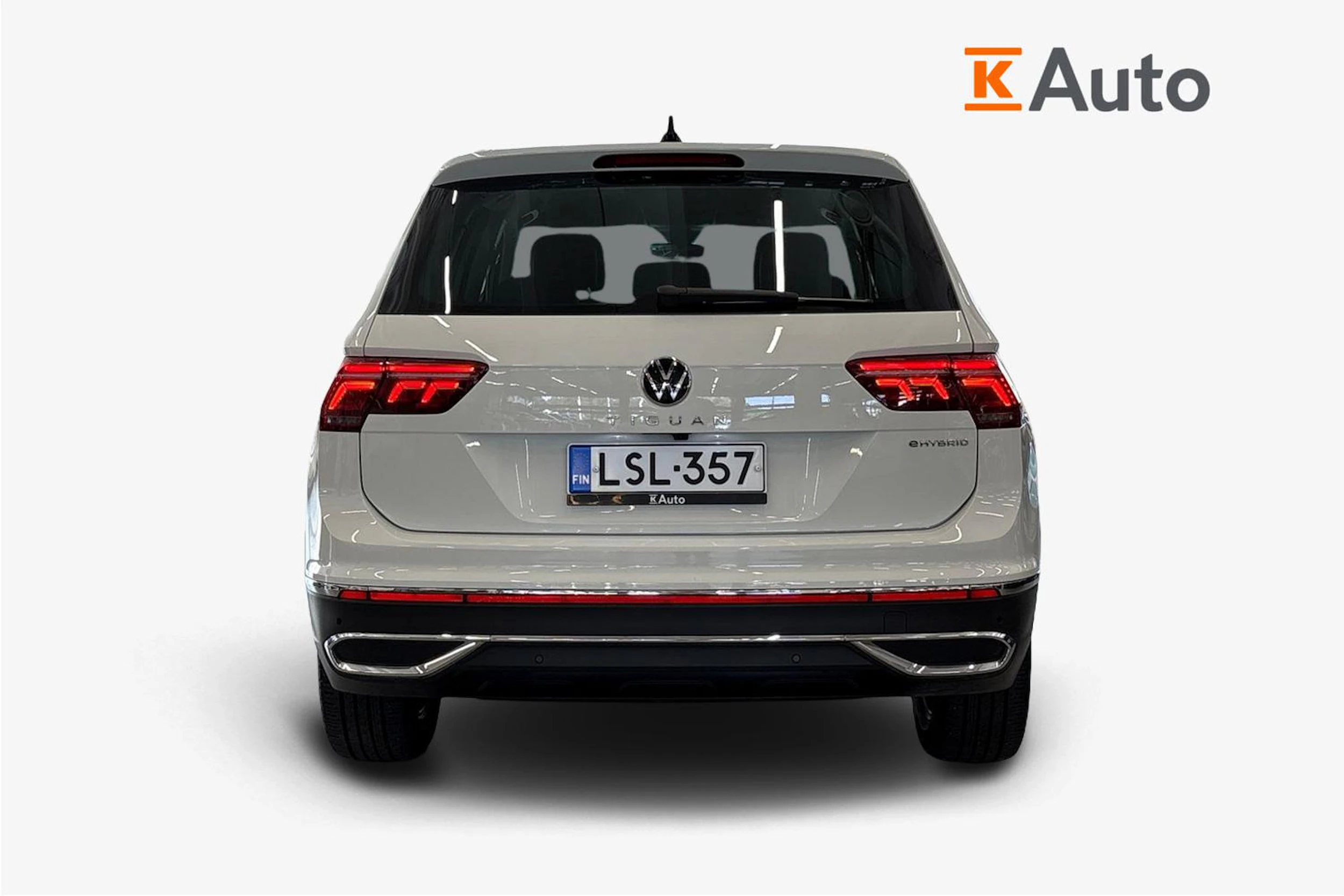 valkoinen Volkswagen Tiguan 2023 kuva 3.