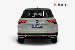 valkoinen Volkswagen Tiguan 2023 kuva 3.