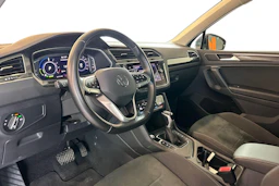 Harmaa Volkswagen Tiguan 2023 kuva 6.