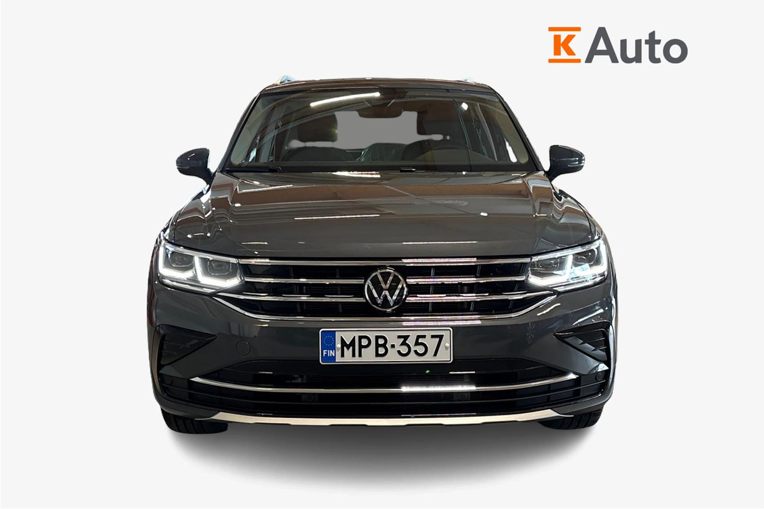 Harmaa Volkswagen Tiguan 2023 kuva 5.