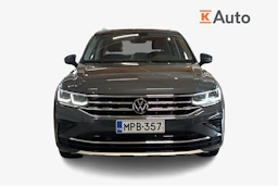 Harmaa Volkswagen Tiguan 2023 kuva 5.