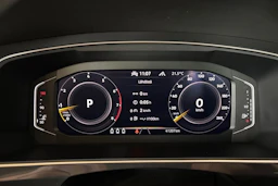 Harmaa Volkswagen Tiguan 2023 kuva 19.