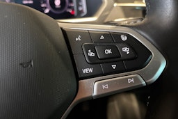 harmaa Volkswagen Tiguan 2023 kuva 13.