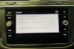 harmaa Volkswagen Tiguan 2023 kuva 15.