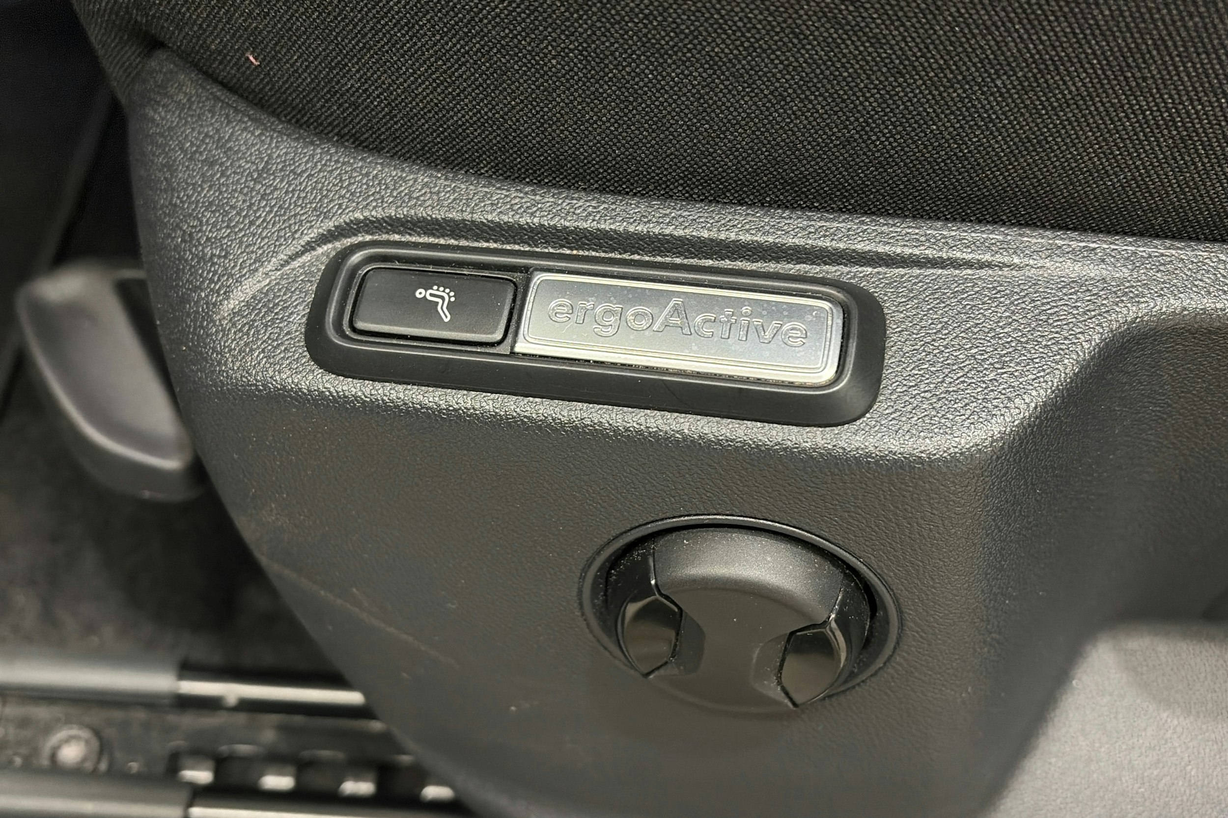 musta Volkswagen Tiguan 2023 kuva 16.