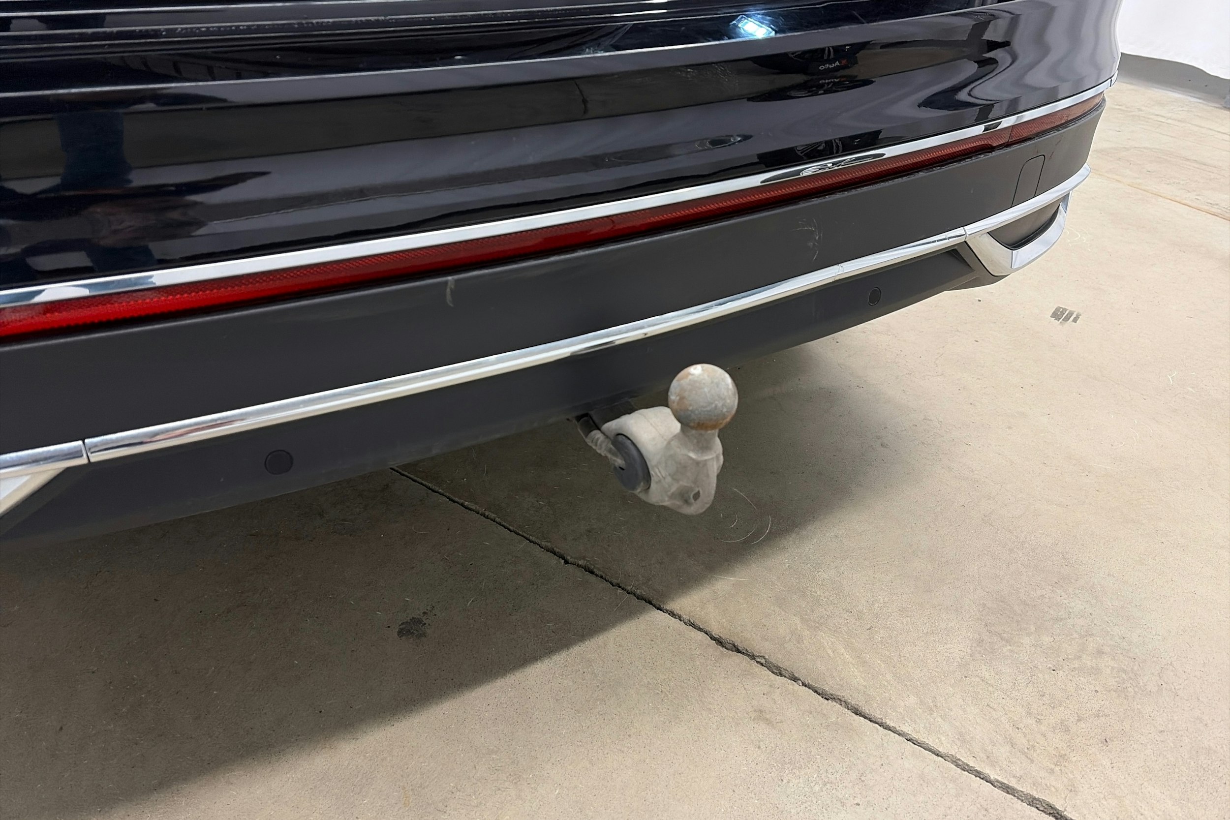 musta Volkswagen Tiguan 2023 kuva 18.