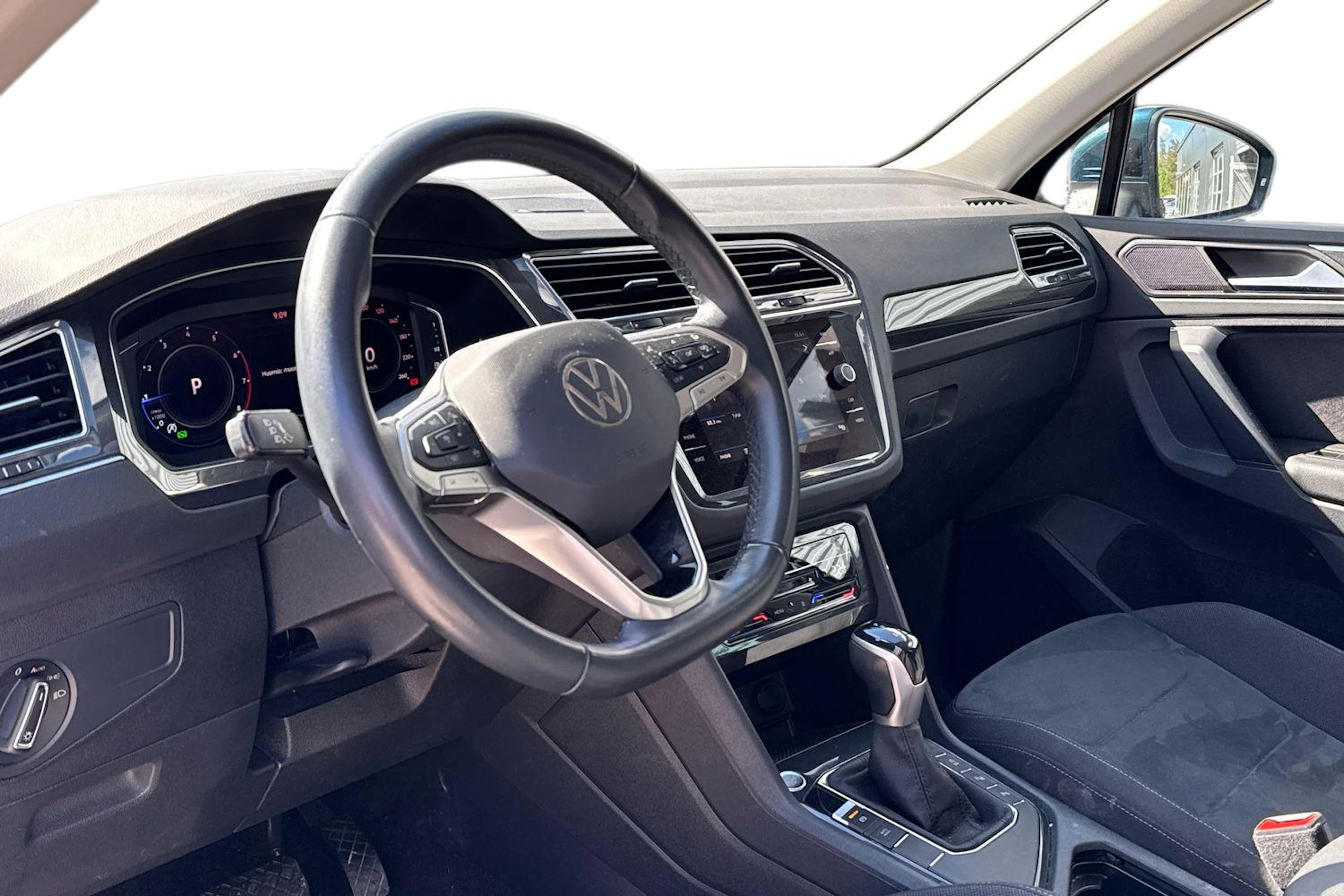met. sininen Volkswagen Tiguan 2023 kuva 3.