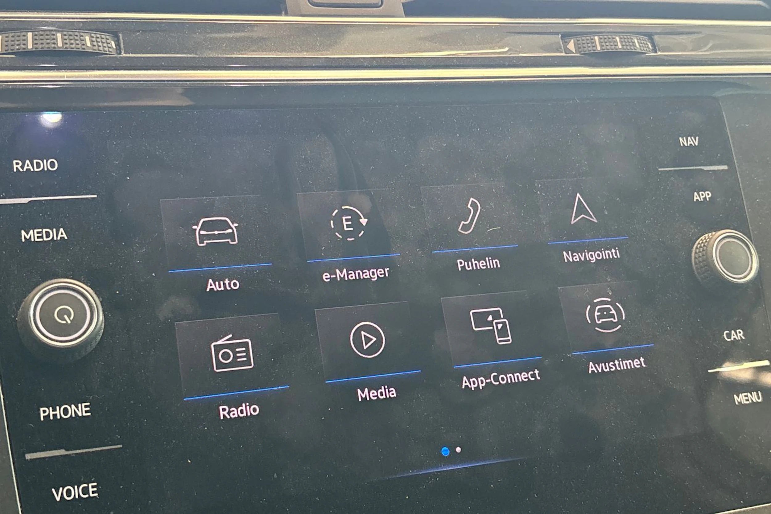 valkoinen Volkswagen Tiguan 2023 kuva 7.