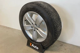 musta Volkswagen Tiguan 2023 kuva 10.