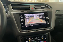 musta Volkswagen Tiguan 2023 kuva 26.