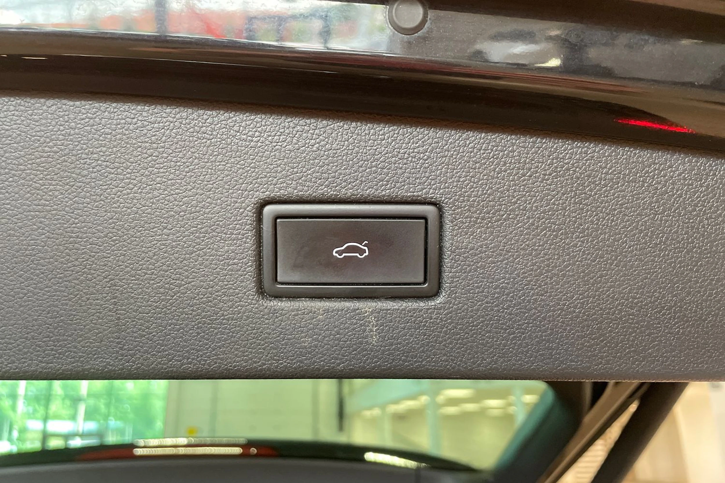 musta Volkswagen Tiguan 2023 kuva 31.