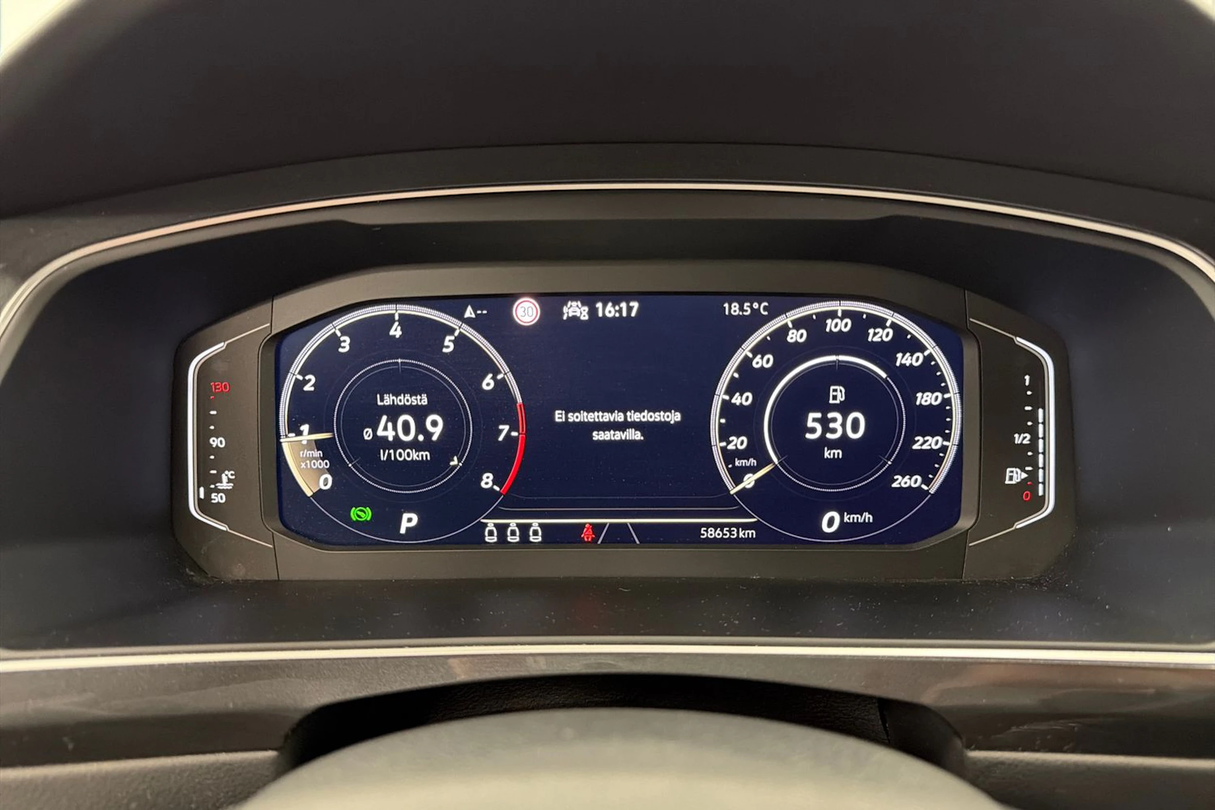 musta Volkswagen Tiguan 2023 kuva 19.