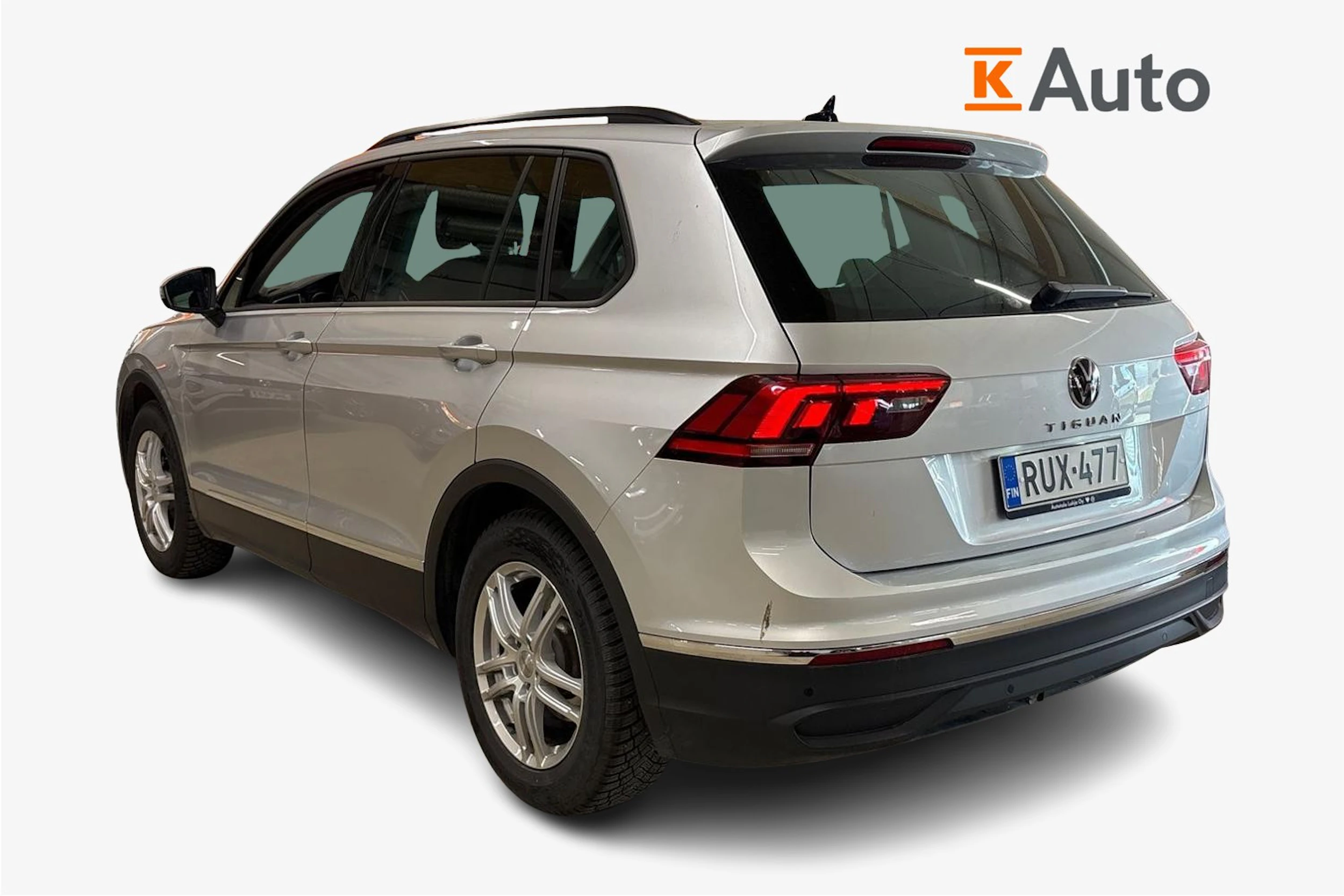 harmaa Volkswagen Tiguan 2023 kuva 2.