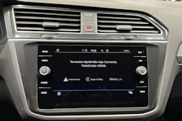 harmaa Volkswagen Tiguan 2023 kuva 18.