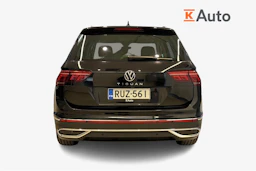 musta Volkswagen Tiguan 2023 kuva 4.