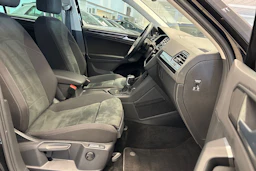 musta Volkswagen Tiguan 2023 kuva 15.