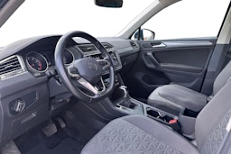 met. sininen Volkswagen Tiguan 2023 kuva 3.