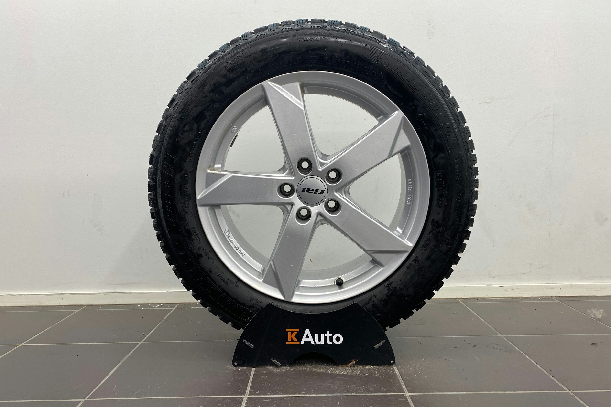 met. sininen Volkswagen Tiguan 2023 kuva 14.