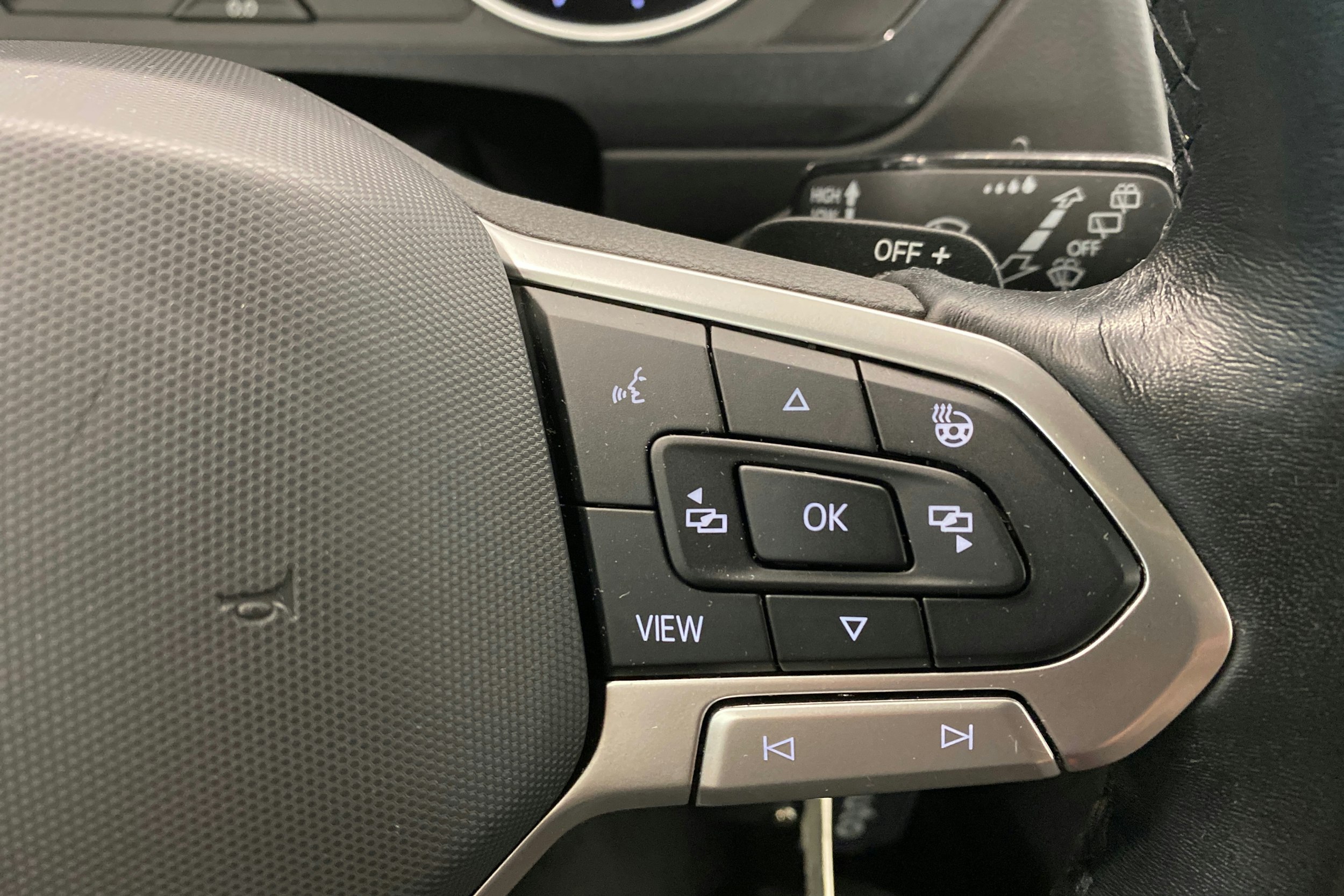 met. sininen Volkswagen Tiguan 2023 kuva 18.