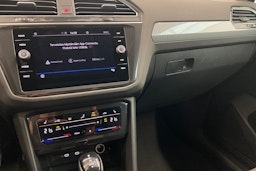 met. sininen Volkswagen Tiguan 2023 kuva 21.