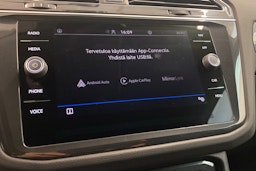 met. sininen Volkswagen Tiguan 2023 kuva 23.