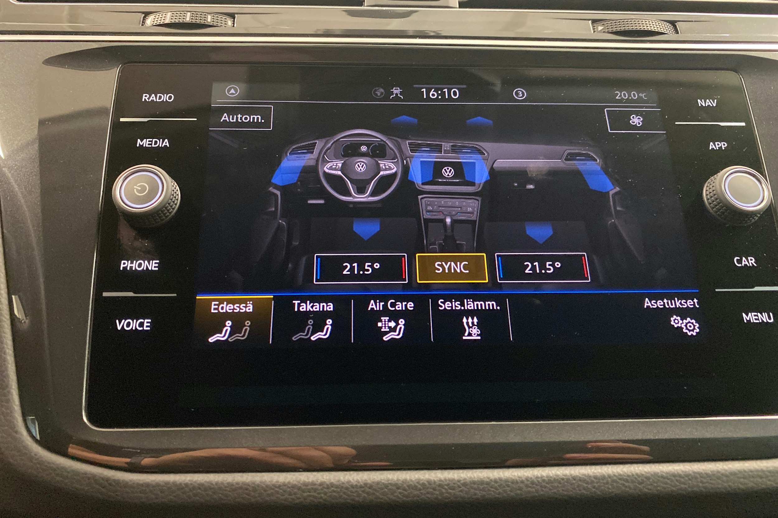 met. sininen Volkswagen Tiguan 2023 kuva 26.