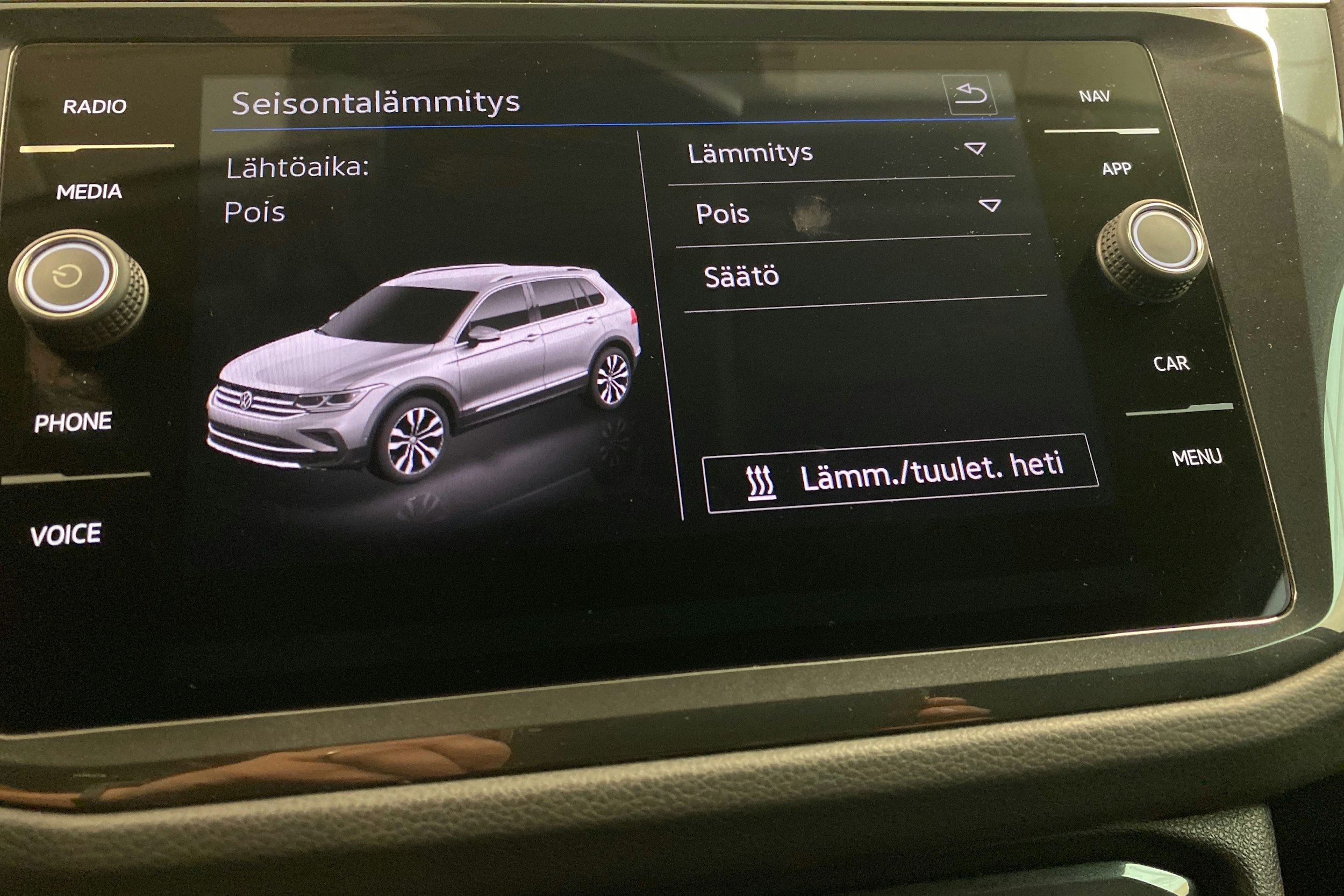 met. sininen Volkswagen Tiguan 2023 kuva 27.