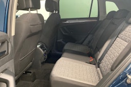 met. sininen Volkswagen Tiguan 2023 kuva 32.
