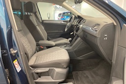 met. sininen Volkswagen Tiguan 2023 kuva 39.