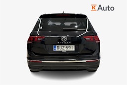 Musta Volkswagen Tiguan 2023 kuva 3.