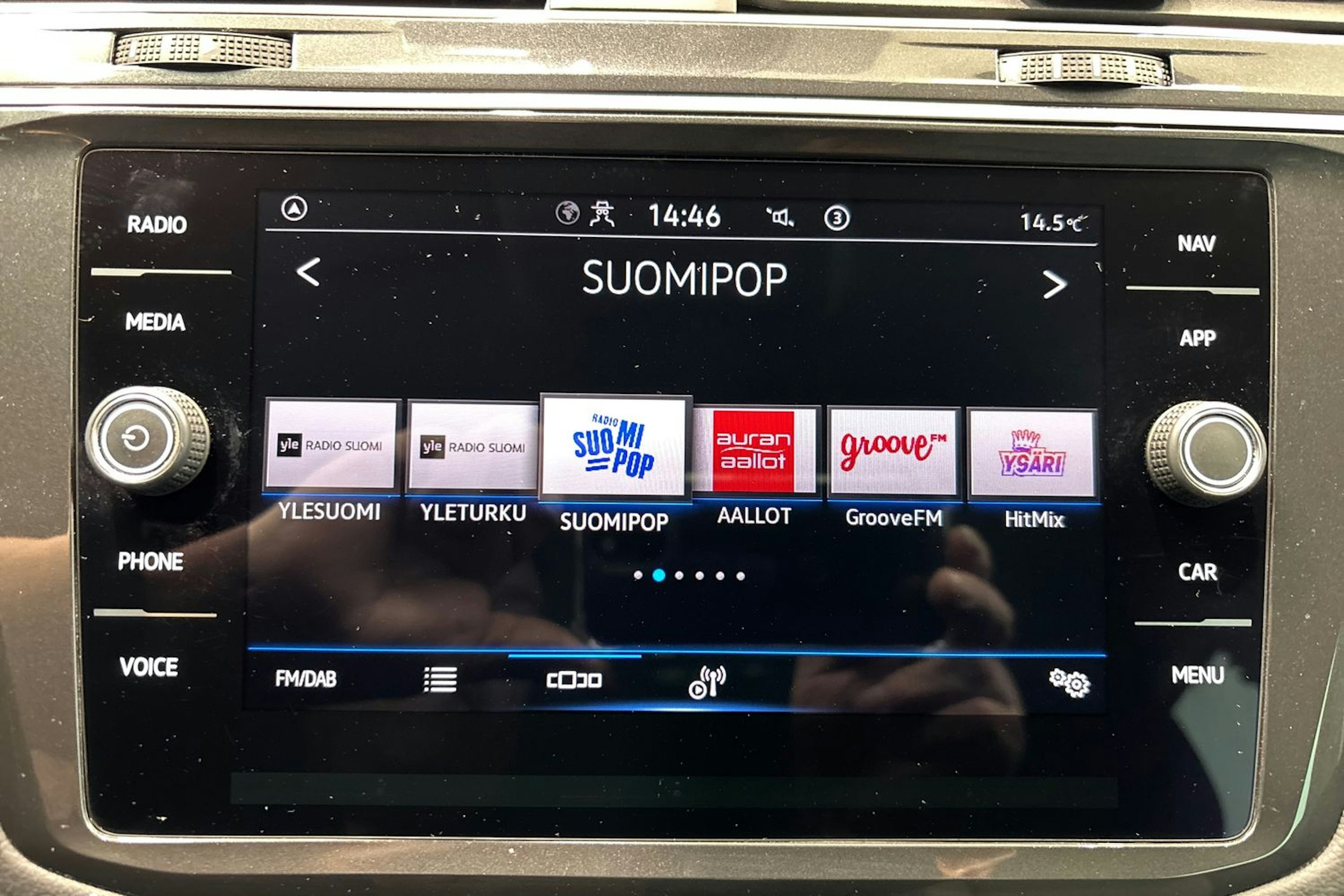 Musta Volkswagen Tiguan 2023 kuva 23.