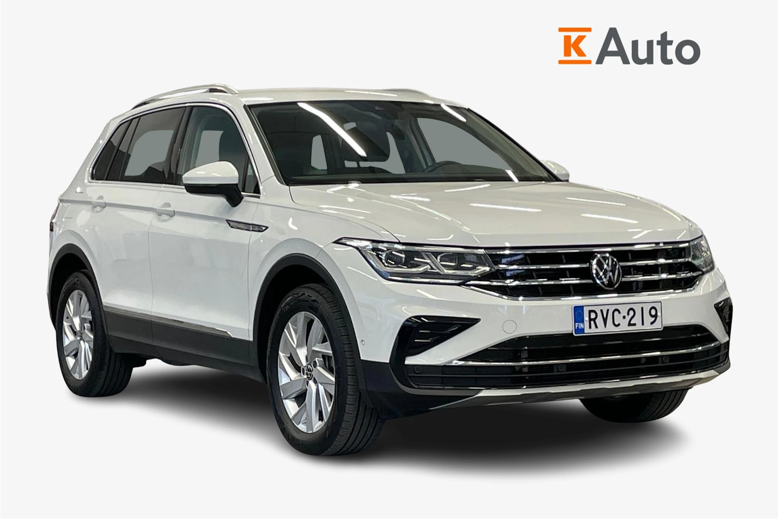 valkoinen Volkswagen Tiguan 2023 kuva 1.