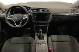 valkoinen Volkswagen Tiguan 2023 kuva 7.
