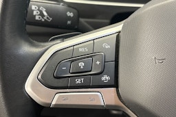 sininen Volkswagen Tiguan 2023 kuva 20.