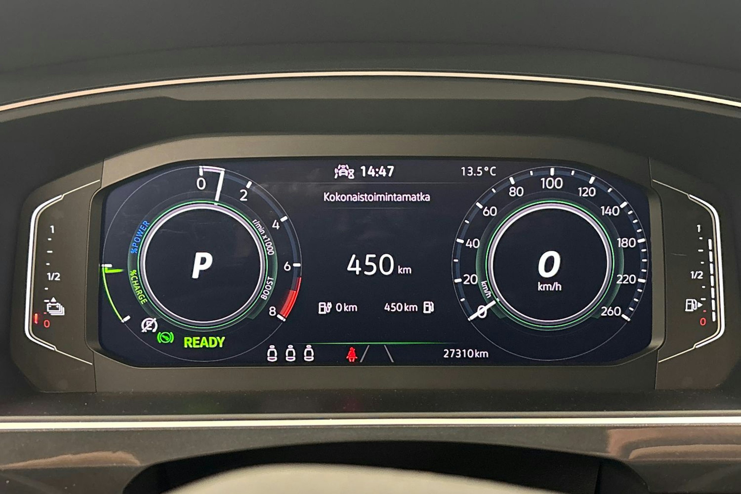 sininen Volkswagen Tiguan 2023 kuva 22.