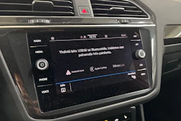 valkoinen Volkswagen Tiguan 2023 kuva 15.
