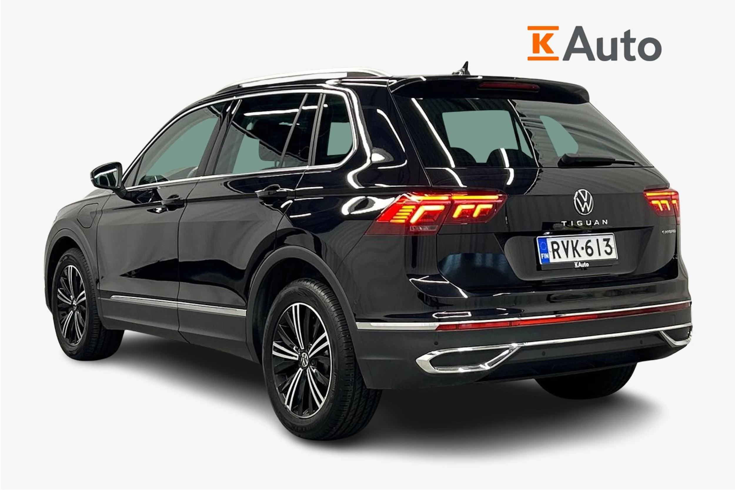 musta Volkswagen Tiguan 2023 kuva 2.