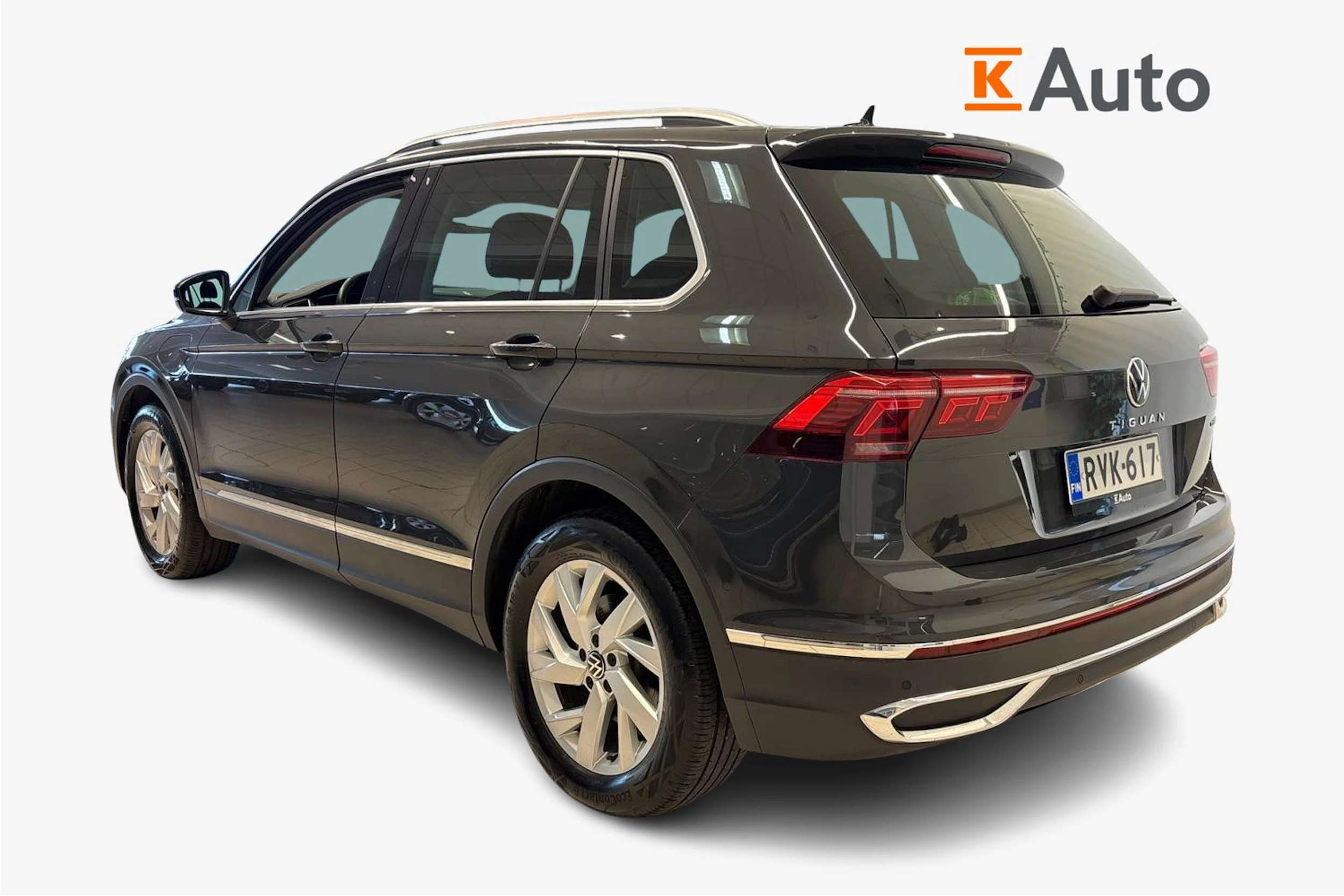 harmaa Volkswagen Tiguan 2023 kuva 2.