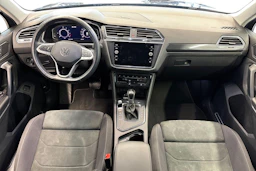 harmaa Volkswagen Tiguan 2023 kuva 7.