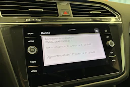 harmaa Volkswagen Tiguan 2023 kuva 30.