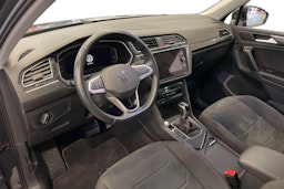 harmaa Volkswagen Tiguan 2023 kuva 7.