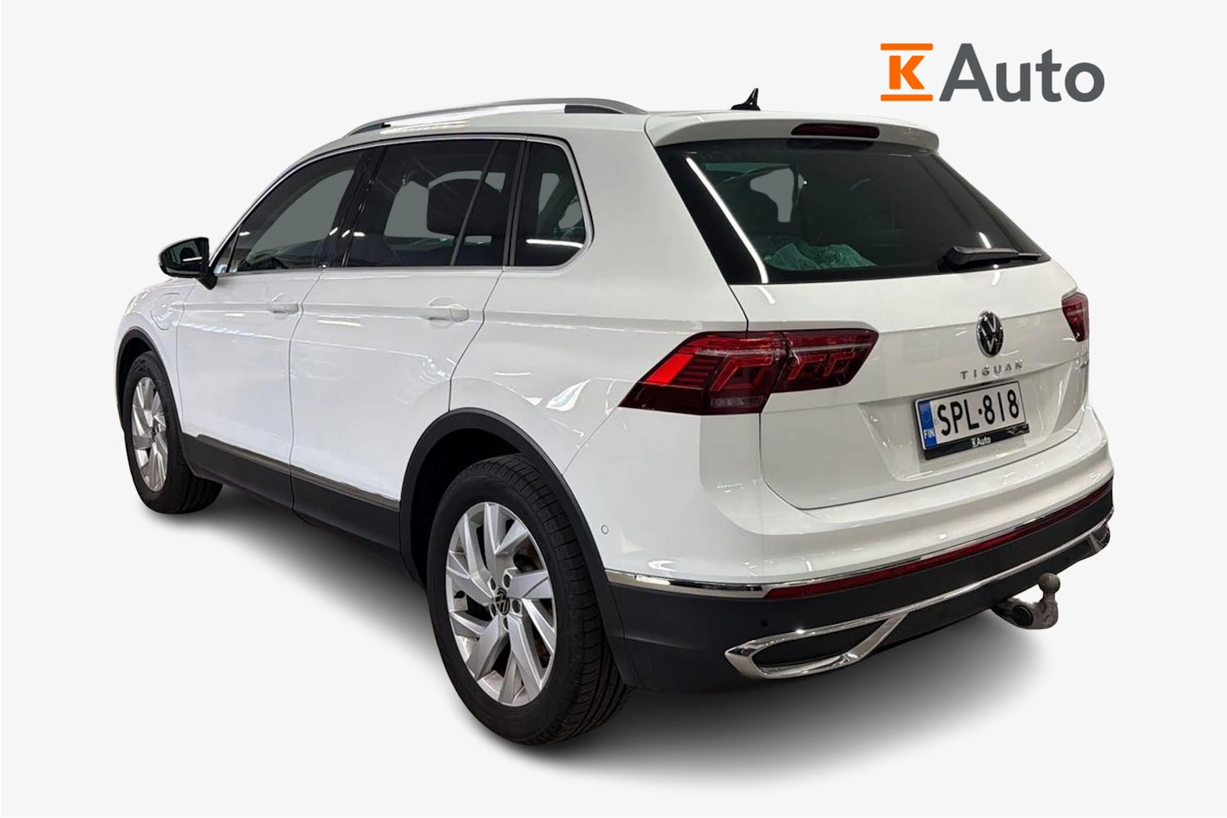 valkoinen Volkswagen Tiguan 2023 kuva 2.