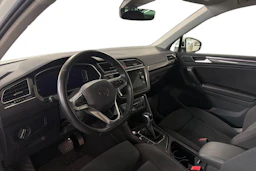 valkoinen Volkswagen Tiguan 2023 kuva 3.