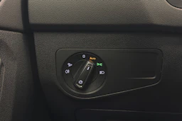 valkoinen Volkswagen Tiguan 2023 kuva 21.