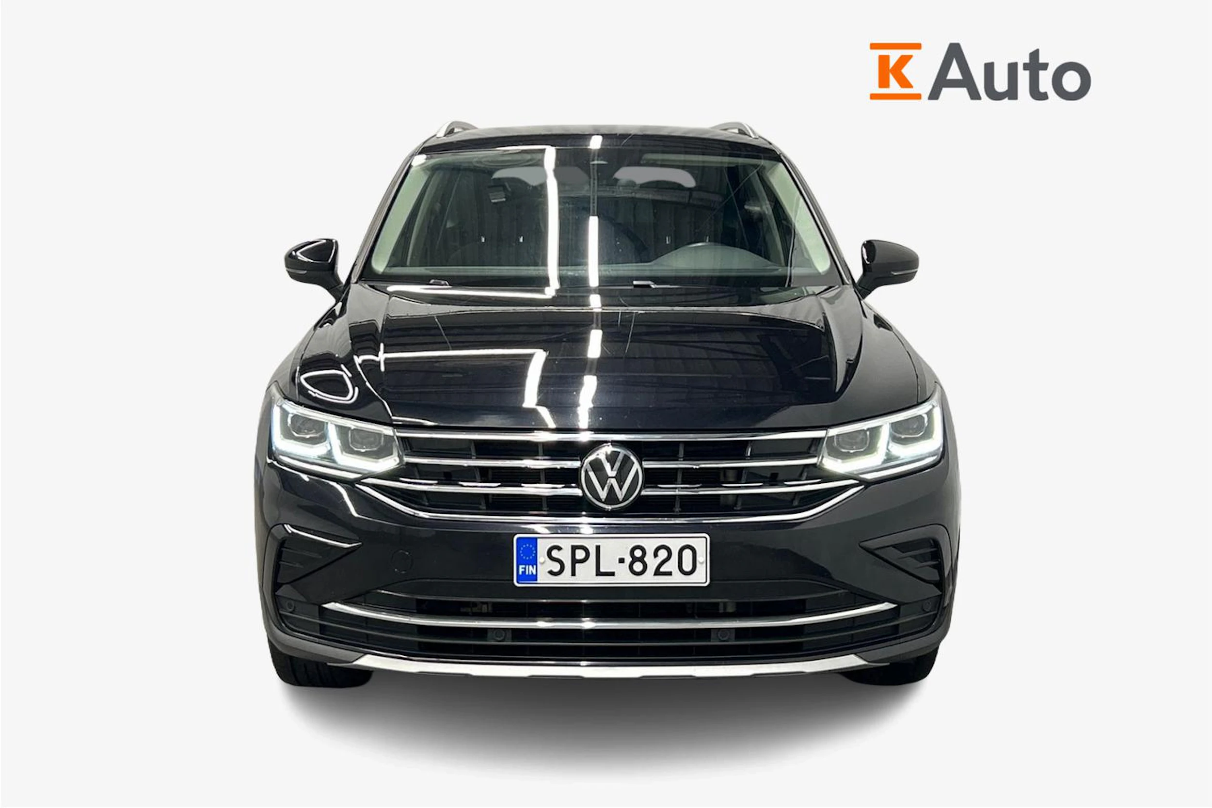 musta Volkswagen Tiguan 2023 kuva 4.